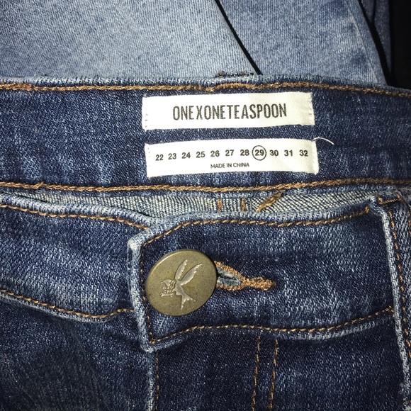 Jeans - Picture 3 of 5